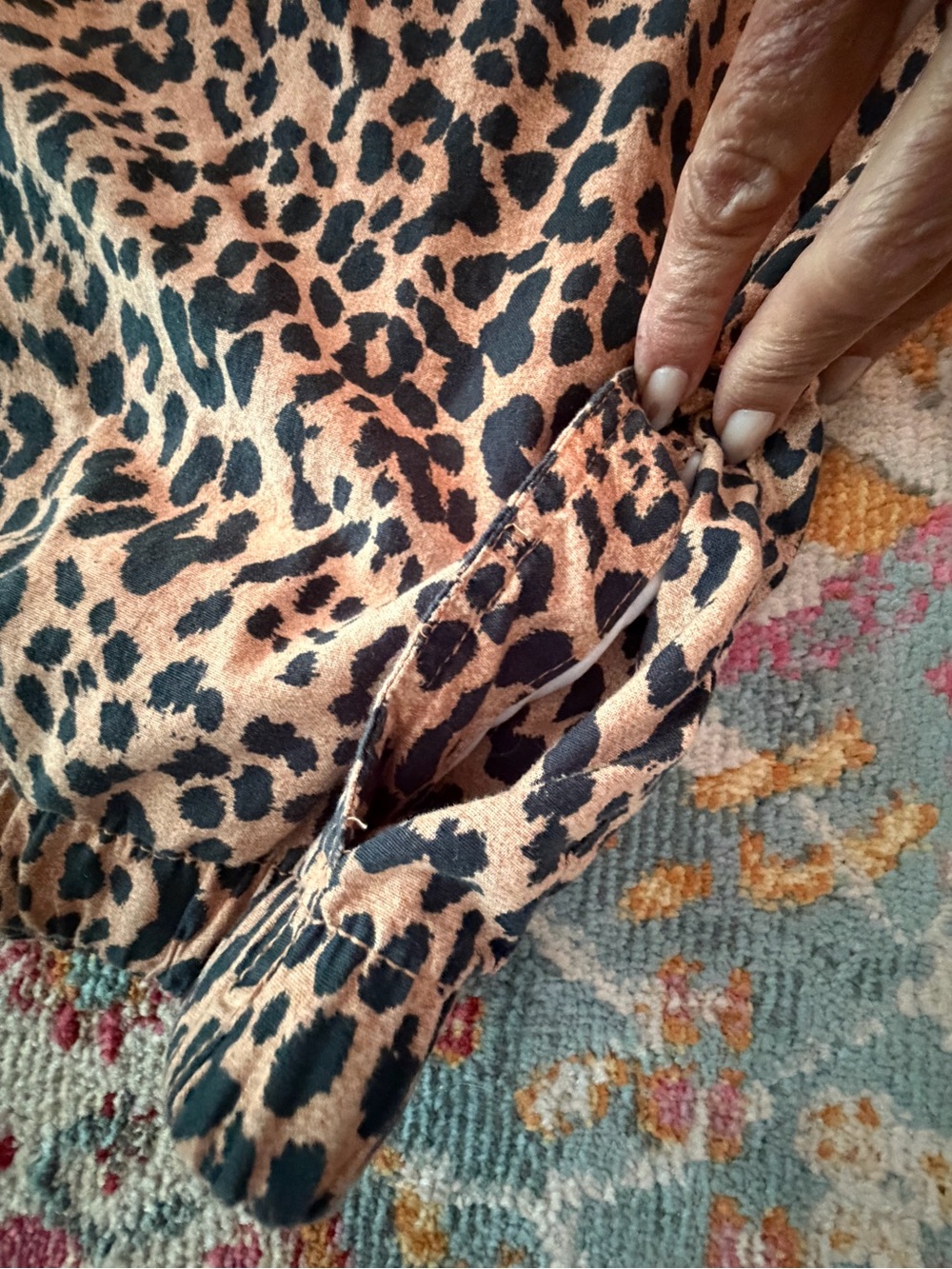 GAP Leopard Print Maxi Pants - Tan and Black - Picture 4 of 6